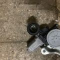 69803-33050 | Стеклоподъемник задн. прав. TOYOTA CAMRY 40 06-11 - Превью 3