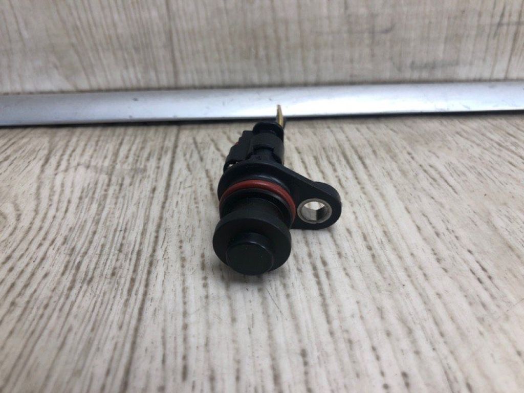 12636947 | Датчик положения распредвала CHEVROLET CRUZE 15- - Фото 2