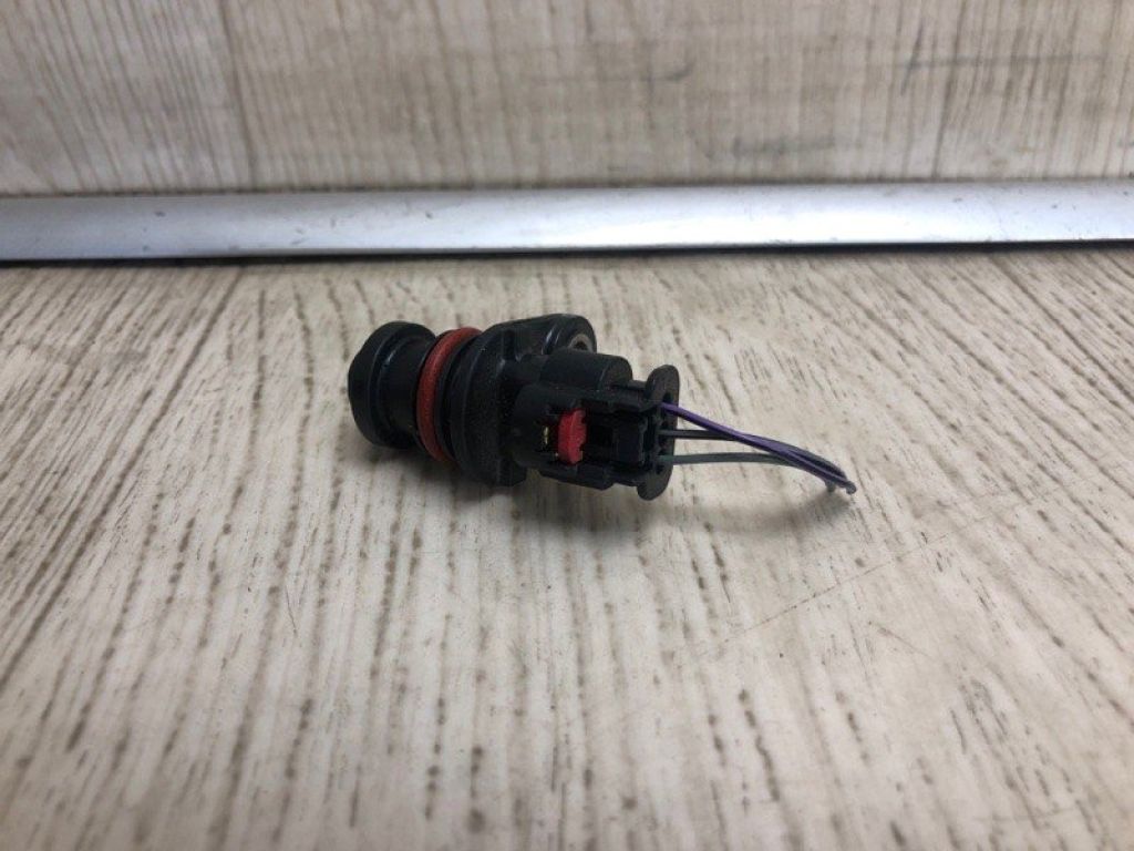 12636947 | Датчик положения распредвала CHEVROLET CRUZE 15-