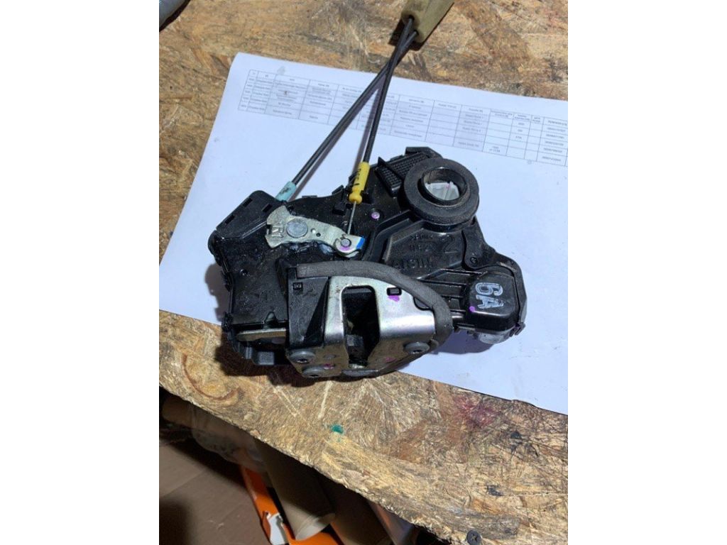 69030-0C050 | Замок двери передн. прав. TOYOTA CAMRY 50 12-15 - Фото 3