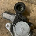 69803-33050 | Стеклоподъемник задн. прав. TOYOTA CAMRY 40 06-11 - Превью 2