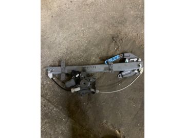 Склопідйомник задн. прав. INFINITI G25/G35/G37/Q40 06-14