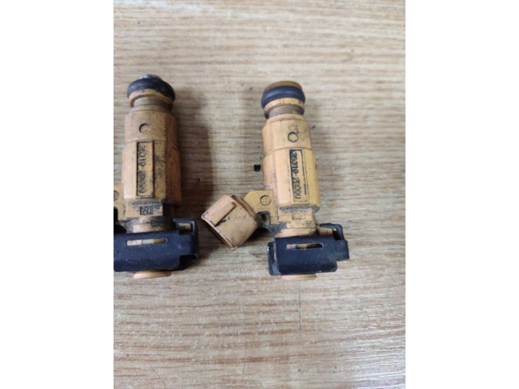 35310-2B000 | Форсунка топливная HYUNDAI ELANTRA HD 06-11 - Фото 2