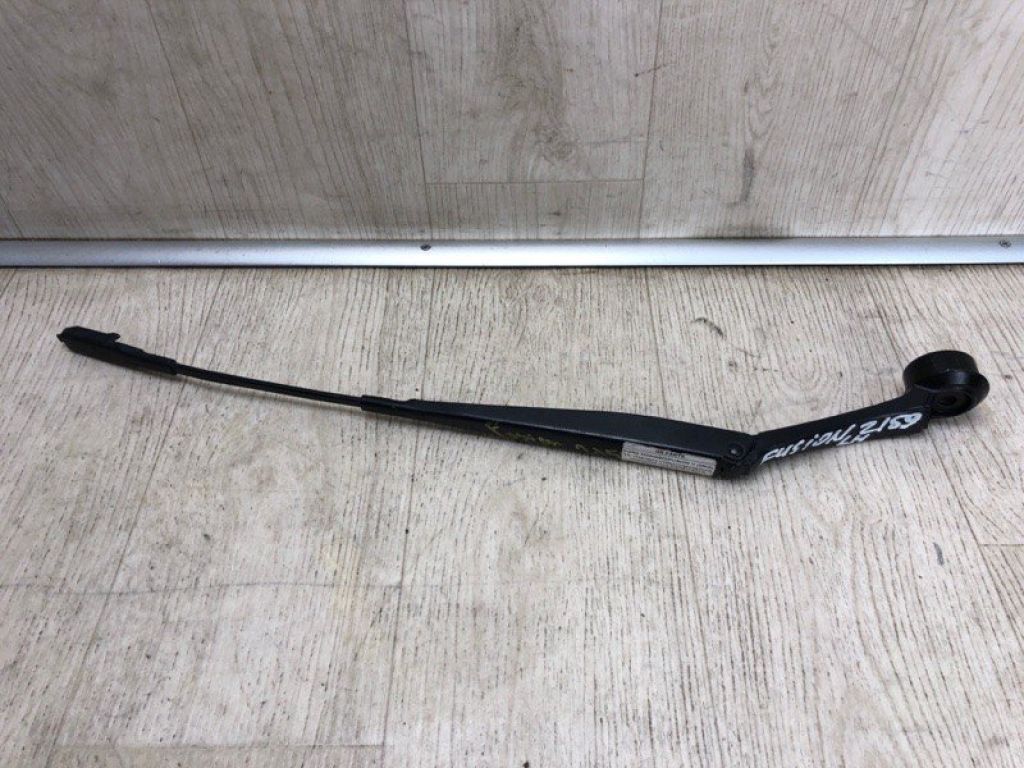 DS7Z-17527-A | Поводок стеклоочистителя передний лев. FORD FUSION 14-