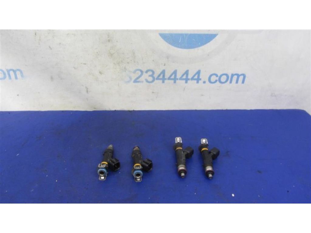 L3G5-13-250 | Форсунка паливна MAZDA 3 BK 03-08