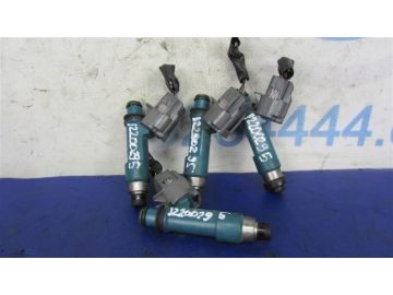 Форсунка топливная MAZDA 3 BK 03-08