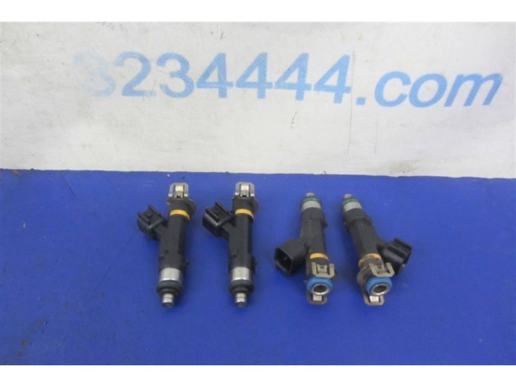 L3G5-13-250 | Форсунка топливная MAZDA 3 BL 09-13
