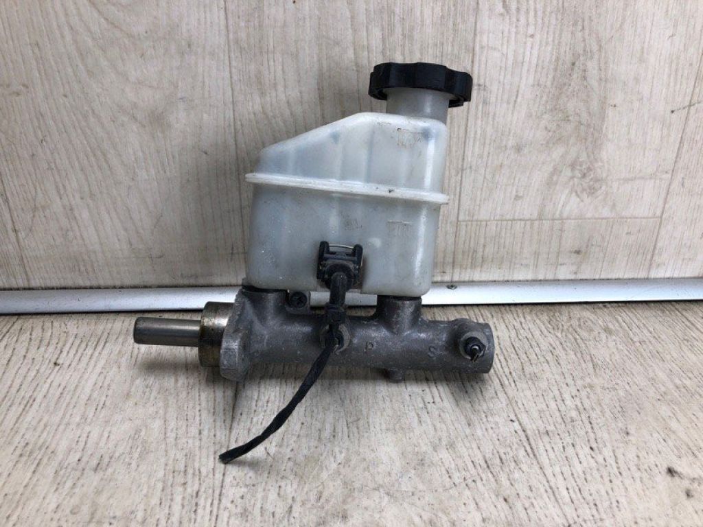 58510-2H300 | Головний гальмівний циліндр HYUNDAI ELANTRA HD 06-11 - Фото 3