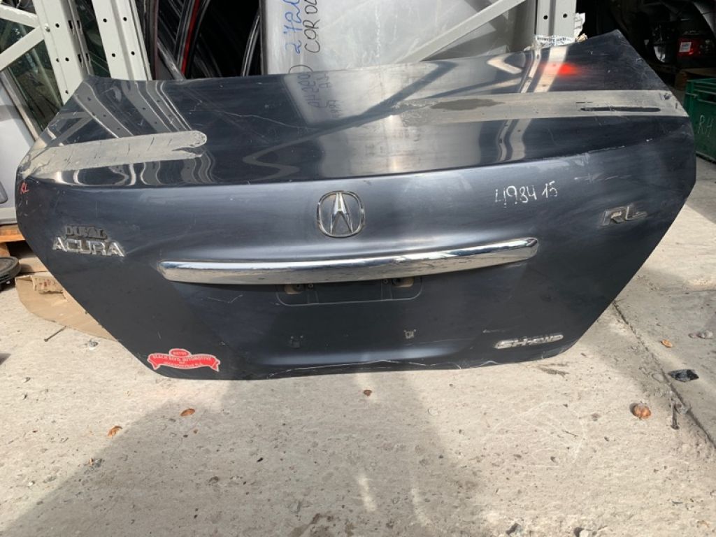 68500-SJA-A93ZZ | Крышка багажника ACURA RL 05-12 - Фото 2