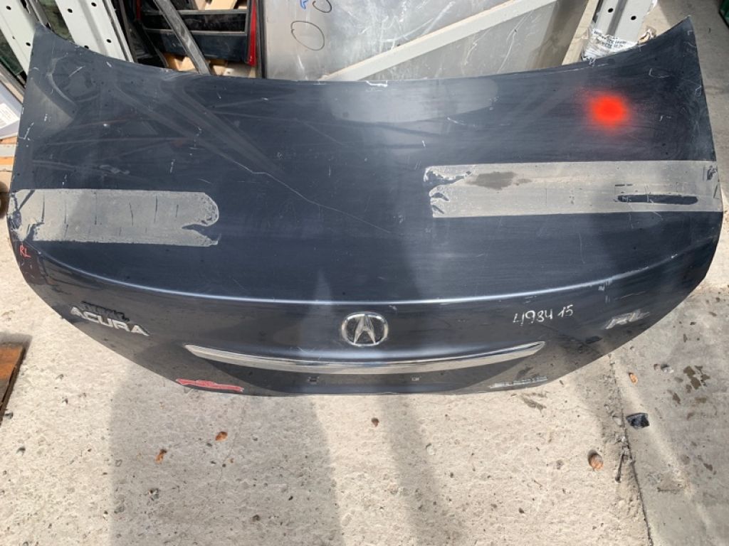 68500-SJA-A93ZZ | Крышка багажника ACURA RL 05-12 - Фото 3