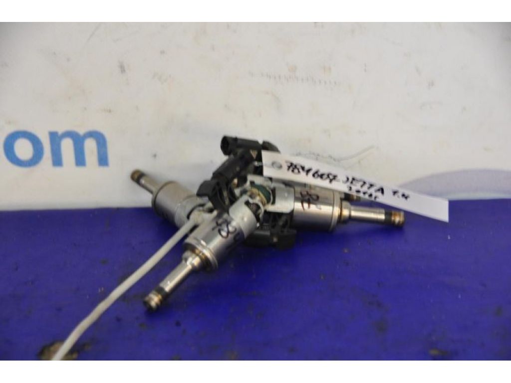 04E 906 036 Q | Форсунка топливная VOLKSWAGEN JETTA USA 10-17 - Фото 2