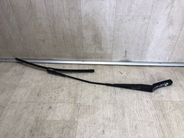 Повідець склоочисника передній прав. VOLKSWAGEN JETTA USA 10-17