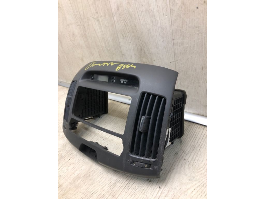 84741-2H1009K | Накладка торпедо под магнитолу HYUNDAI ELANTRA HD 06-11 - Фото 3