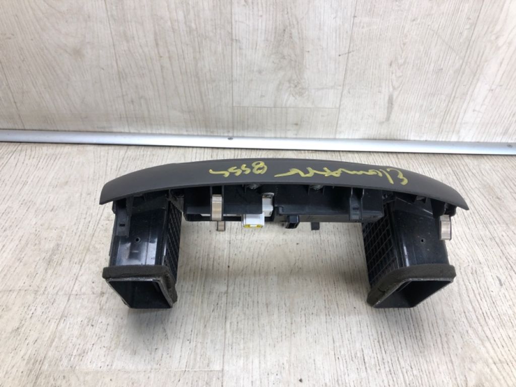 84741-2H1009K | Накладка торпедо под магнитолу HYUNDAI ELANTRA HD 06-11 - Фото 7