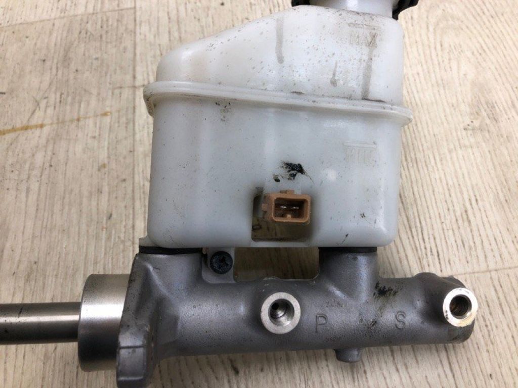 58510-2H300 | Головний гальмівний циліндр HYUNDAI ELANTRA HD 06-11 - Фото 6