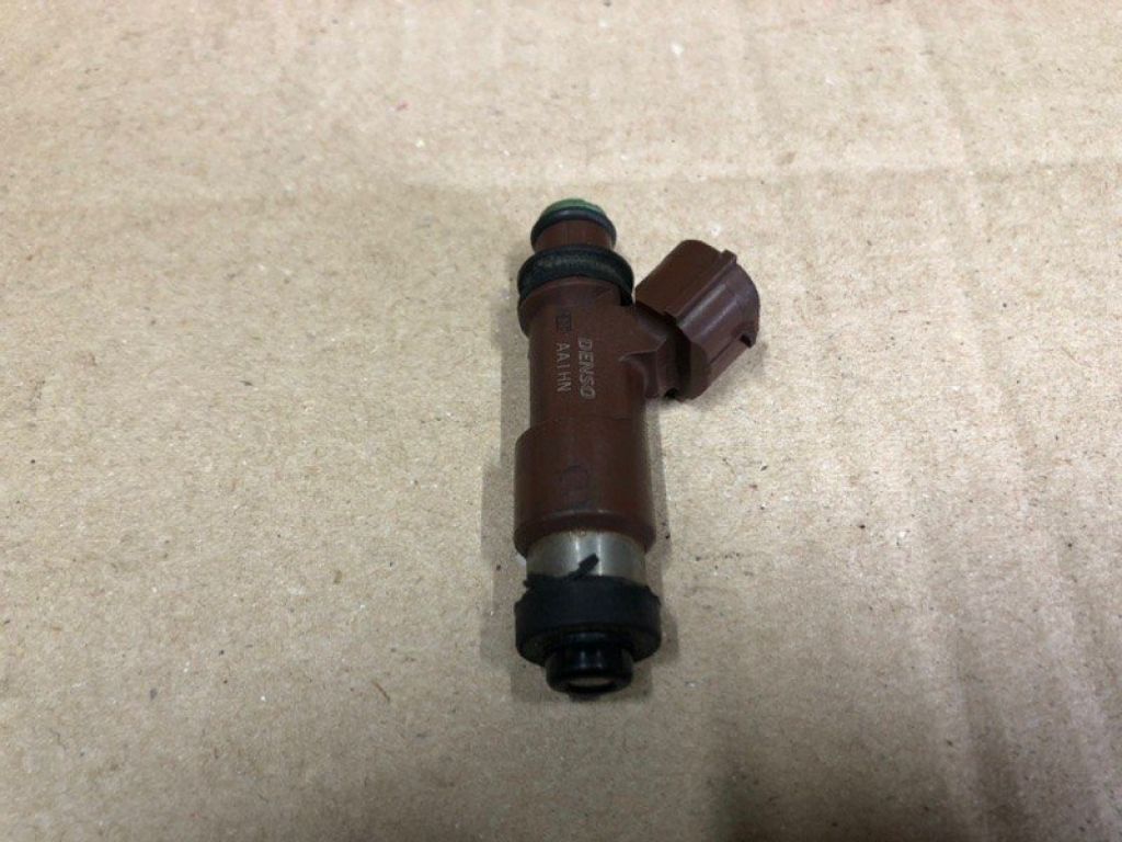 16611AA77A | Форсунка паливна SUBARU OUTBACK 09-14 BR