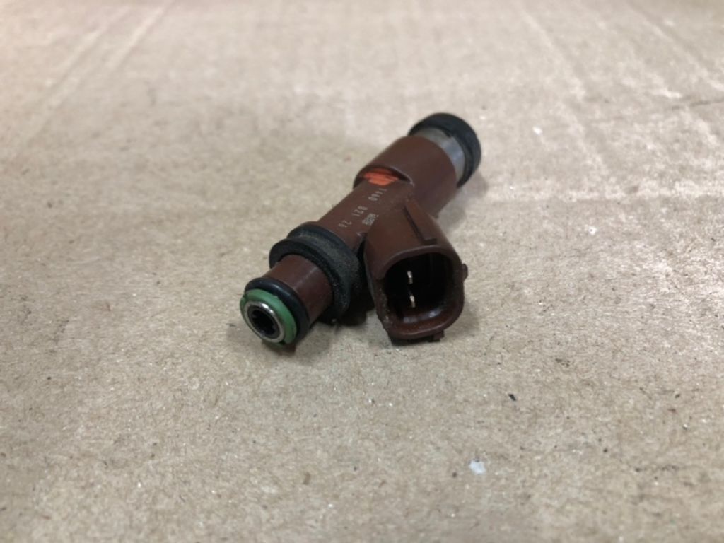 16611AA77A | Форсунка паливна SUBARU OUTBACK 09-14 BR - Фото 2