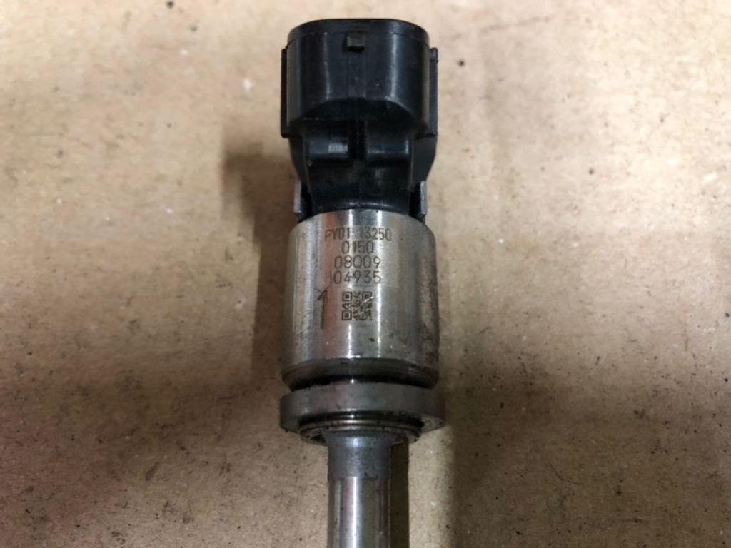 PY01-13-250 | Форсунка топливная MAZDA CX-5 (KE) 11-17 - Фото 3