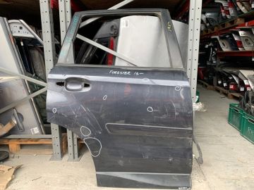 Двері задн. прав. SUBARU FORESTER 12-19