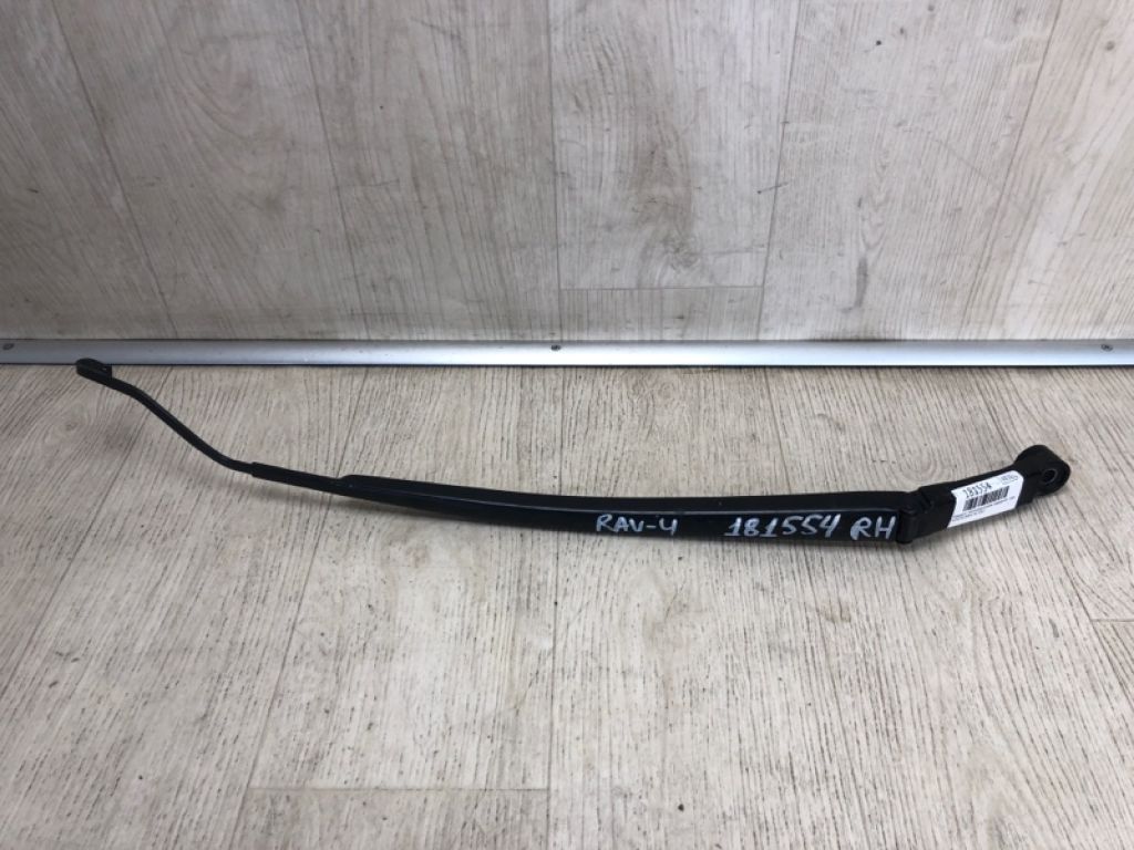 85211-42140 | Повідець склоочисника передній прав. TOYOTA RAV4 13-19