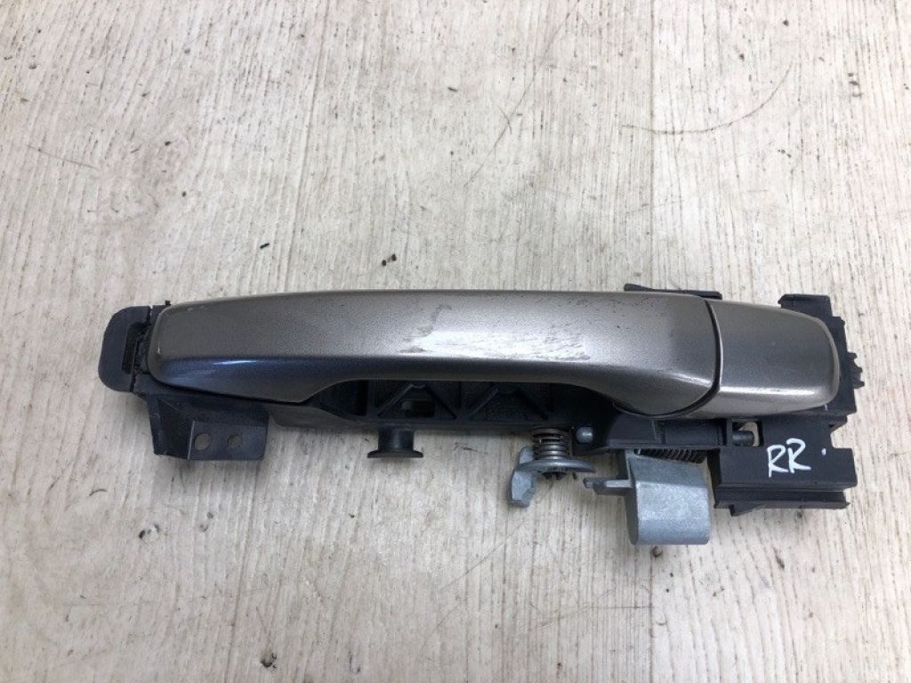 BT4Z-7822404-AA | Ручка двері зовнішня задн. прав. FORD EDGE 06-14