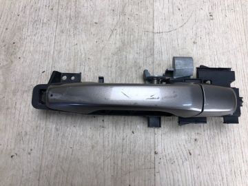 Ручка двері зовнішня задн. лів. FORD EDGE 06-14