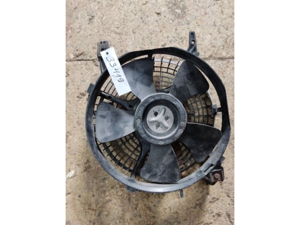 88590-12210 | Диффузор вентилятора основного радиатора TOYOTA COROLLA E100 91-95