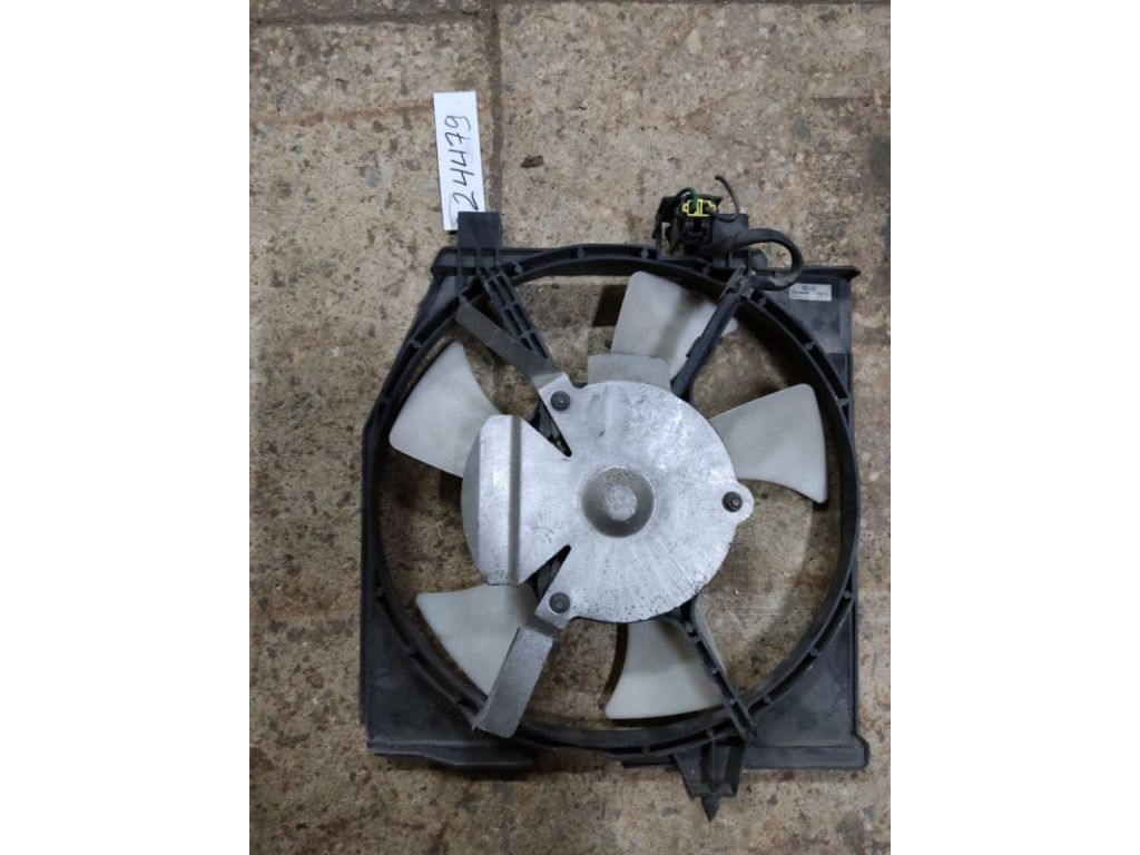 AZ03-15-140A | Диффузор вентилятора основного радиатора MAZDA 323 BA 94-97