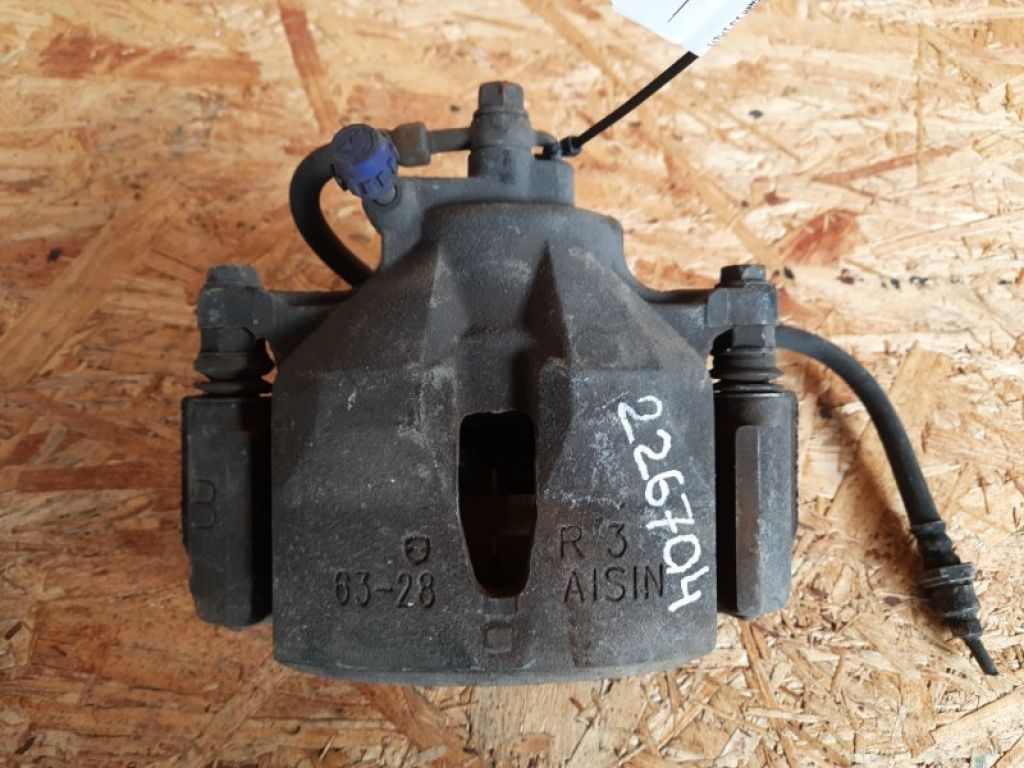 47730-06080 | Суппорт тормозной передн. прав. TOYOTA CAMRY 30 02-06