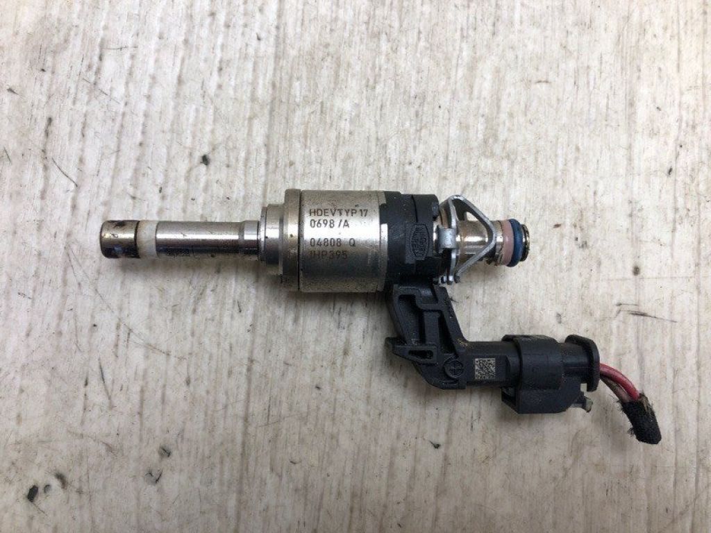 04E906036AL | Форсунка топливная VOLKSWAGEN JETTA USA 18-