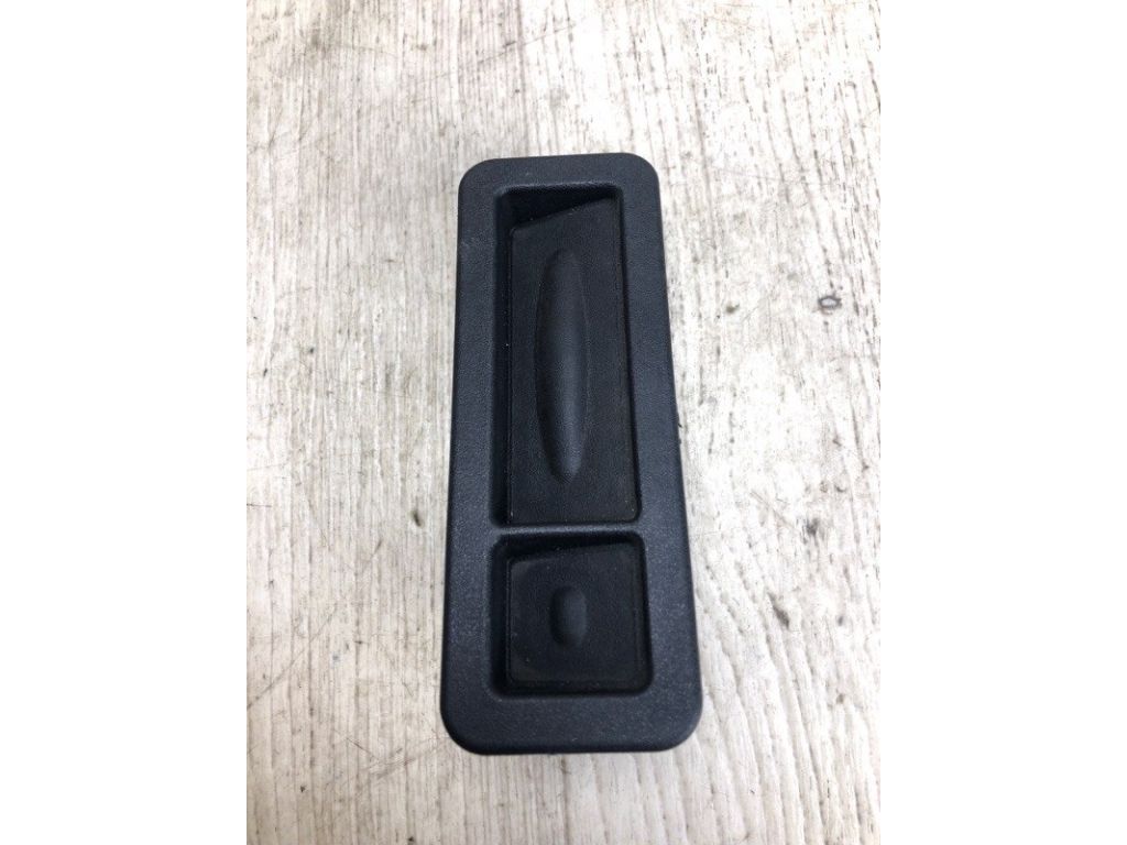 68184315AA | Кнопка открывания багажника наружная JEEP CHEROKEE 14- - Фото 6