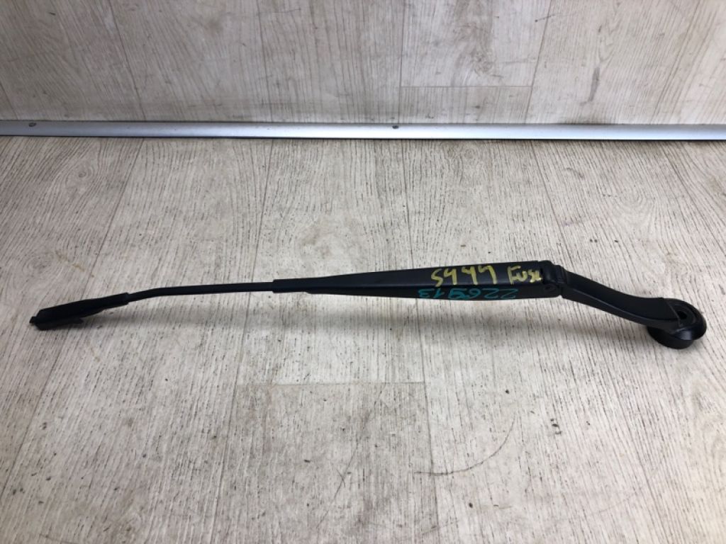 DS7Z-17527-A | Поводок стеклоочистителя передний лев. FORD FUSION 14-