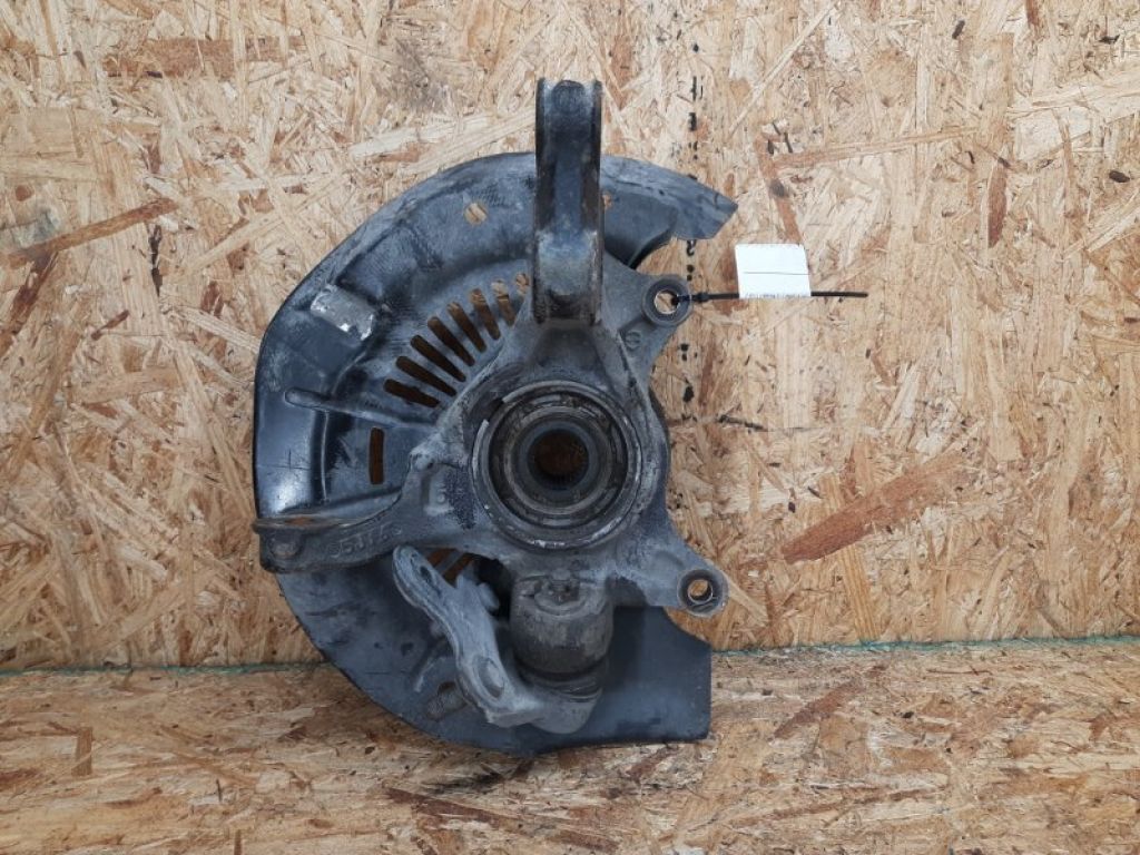 43212-08030 | Кулак поворотний передн. лів. TOYOTA SIENNA 11-16
