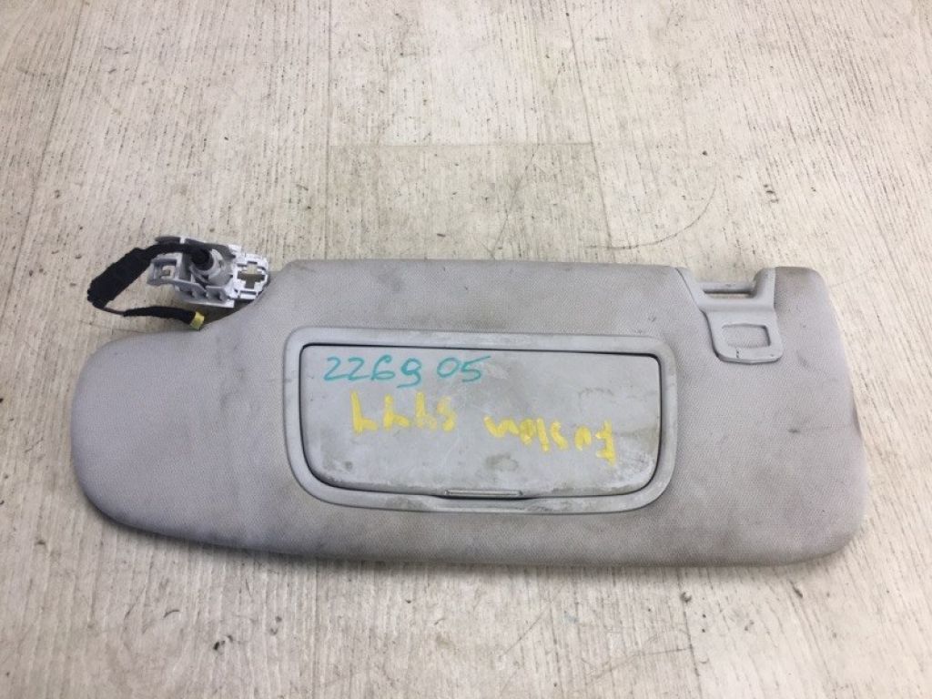 DS7Z-5404105-DB | Козырек солнцезащитный лев. FORD FUSION 14-