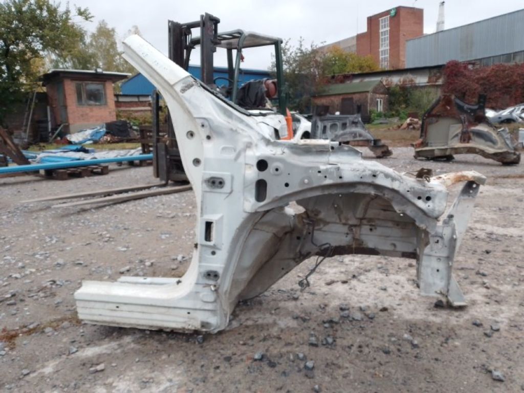 64120-1KM0A | Чверть кузова передня прав. NISSAN JUKE 10-19