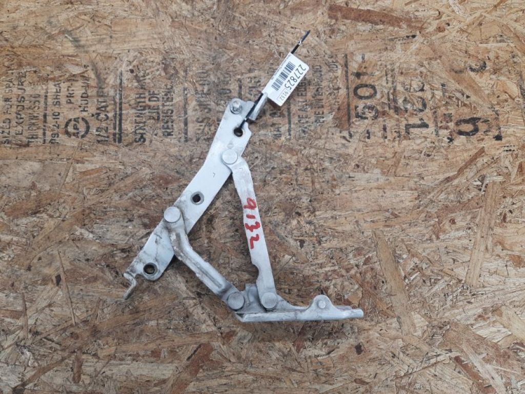 MR599855 | Петля кришки багажника лів. MITSUBISHI GALANT 03-12