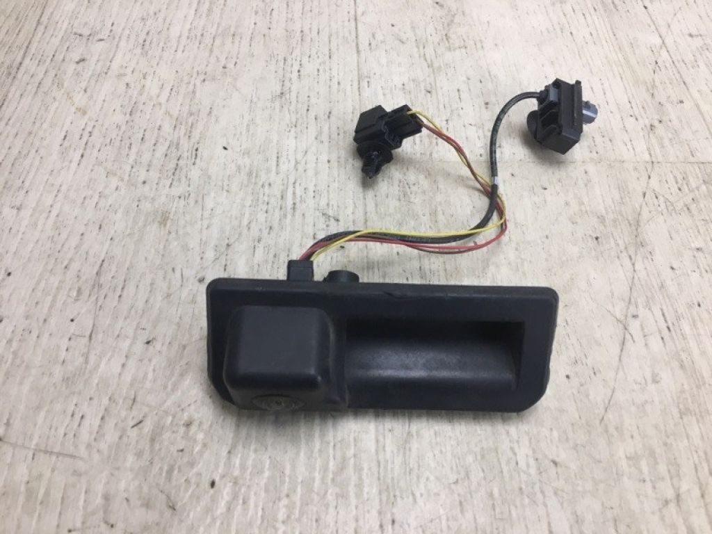 17A 827 566 | Камера заднього виду VOLKSWAGEN JETTA USA 18-