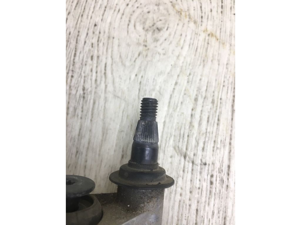 17B 955 023 | Трапеція склоочисників передн. VOLKSWAGEN JETTA USA 18- - Фото 4