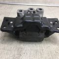 5QM 199 555 | Подушка АКПП VOLKSWAGEN JETTA USA 18- - Превью 4