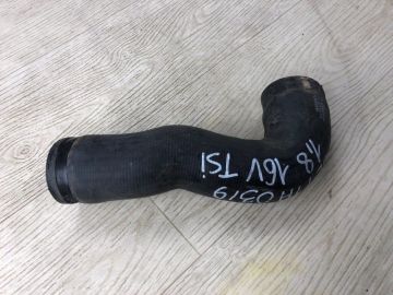 Патрубок интеркулера VOLKSWAGEN JETTA USA 10-17