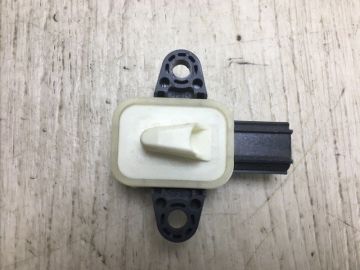 Датчик удара FORD FOCUS 10-18
