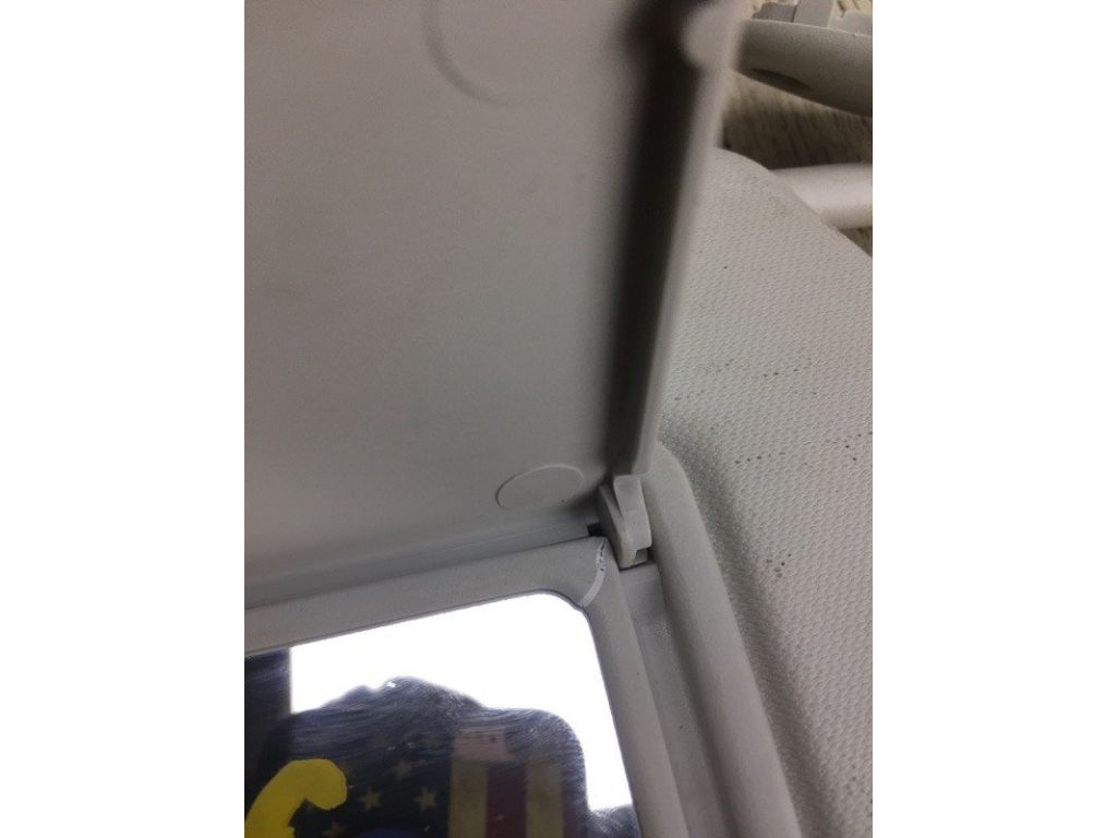 CM5Z-5804104-DA | Козырек солнцезащитный прав. FORD FOCUS 10-18 - Фото 6