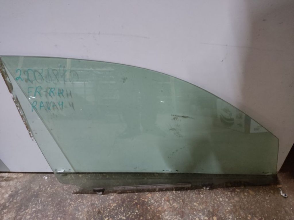 68101-42160 | Стекло двери передн. прав. TOYOTA RAV4 05-12