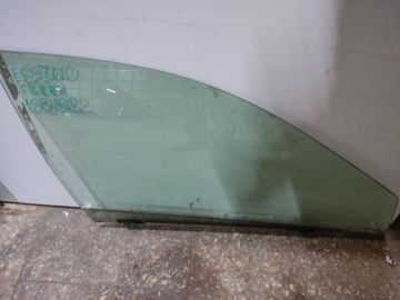 Стекло двери передн. прав. LEXUS ES300 ES330 01-06