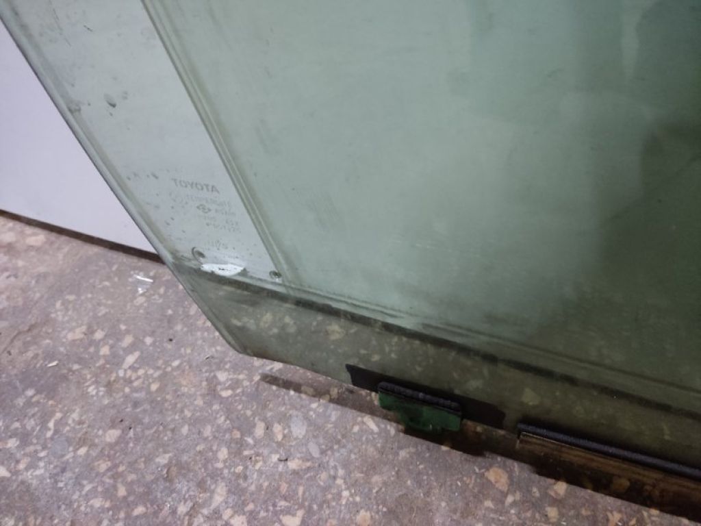 68101-33100 | Стекло двери передн. прав. LEXUS ES300 ES330 01-06 - Фото 2