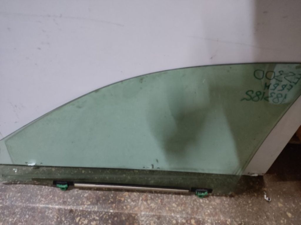 68101-33100 | Стекло двери передн. прав. LEXUS ES300 ES330 01-06 - Фото 3