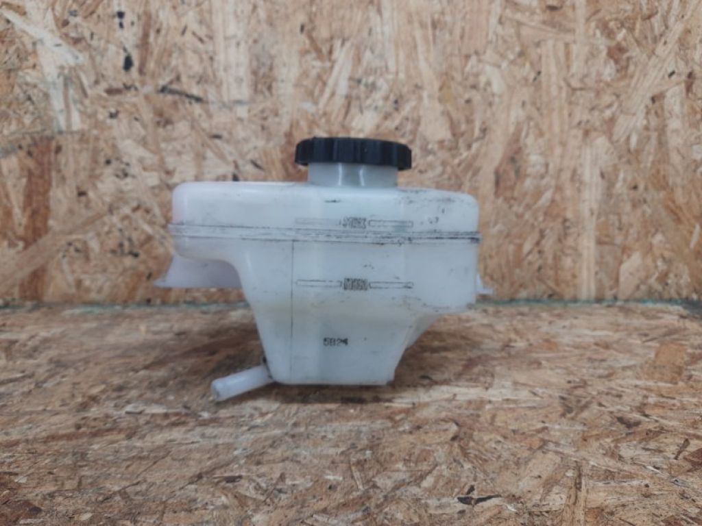 47220-33100 | Бачок главного тормозного цилиндра TOYOTA CAMRY 40 06-11 - Фото 3