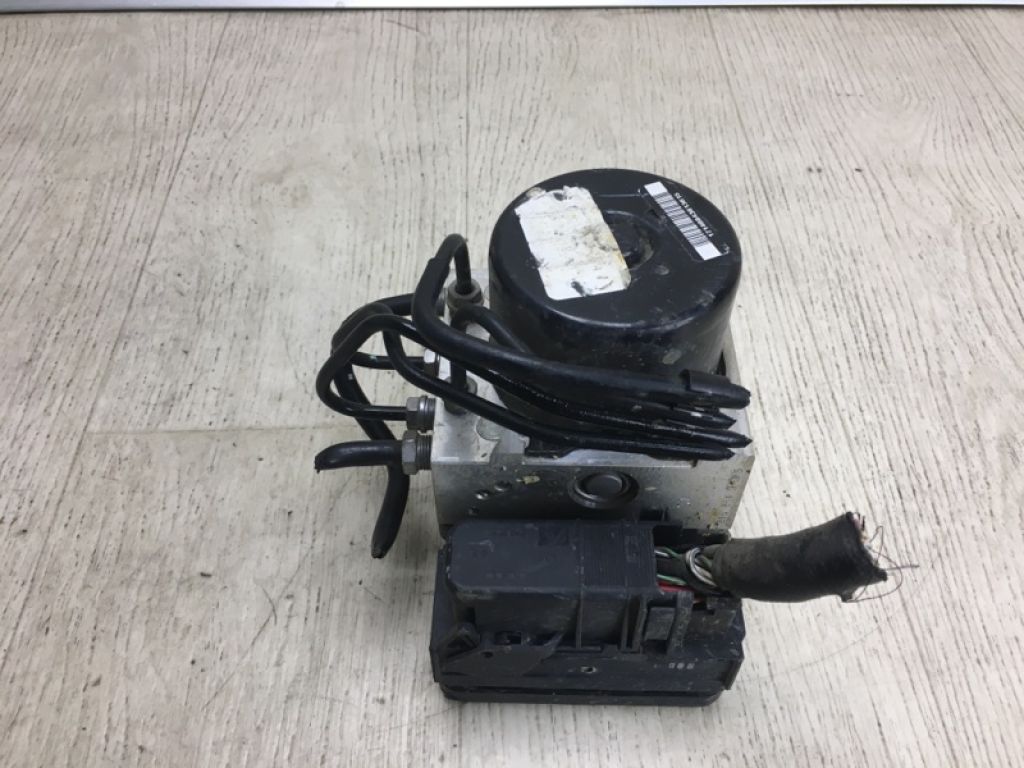 BV6Z-2C405-E | Блок ABS FORD FOCUS 10-18 - Фото 4