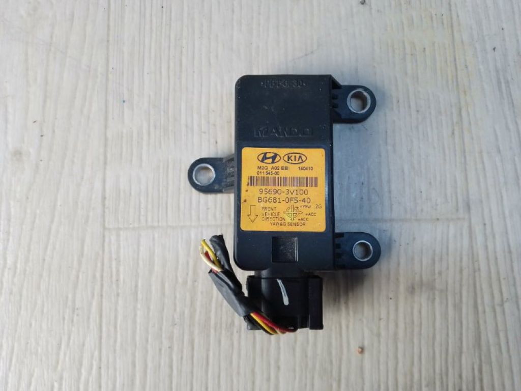 95690-3V100 | Датчик прискорення KIA OPTIMA TF 11-16
