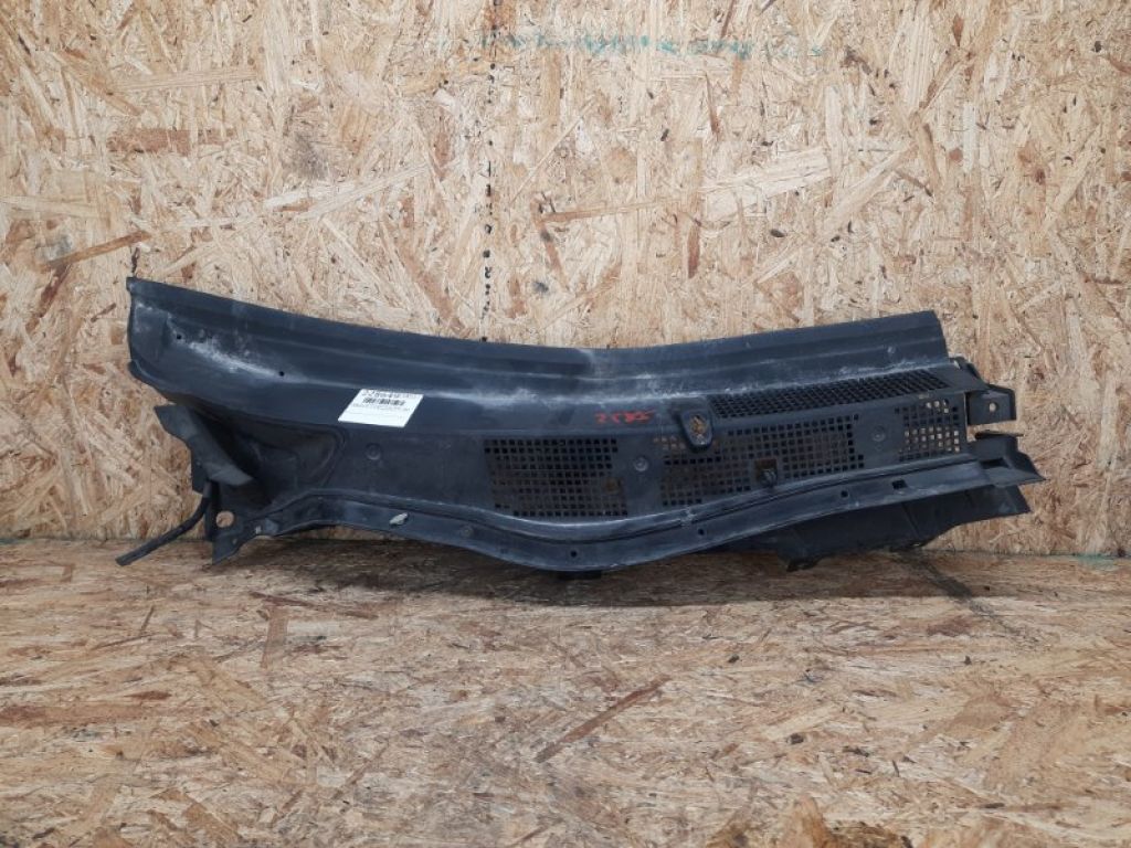 KD53-50-7R0B | Пластик под лобовое стекло / Жабо прав. MAZDA CX-5 (KE) 11-17